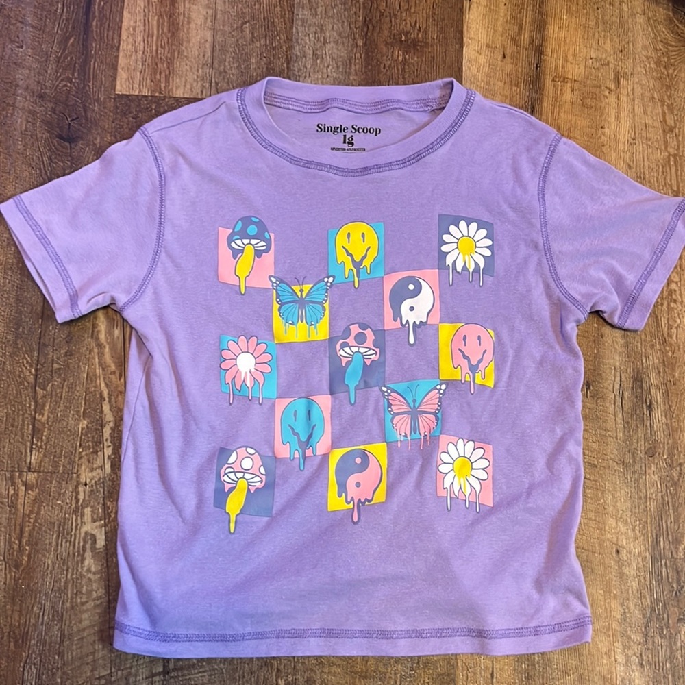 Single Scoop purple cropped tee, size small